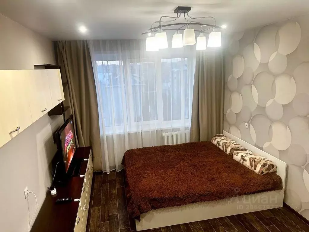 2-к кв. Алтайский край, Барнаул Лазурная ул., 38 (50.0 м) - Фото 1