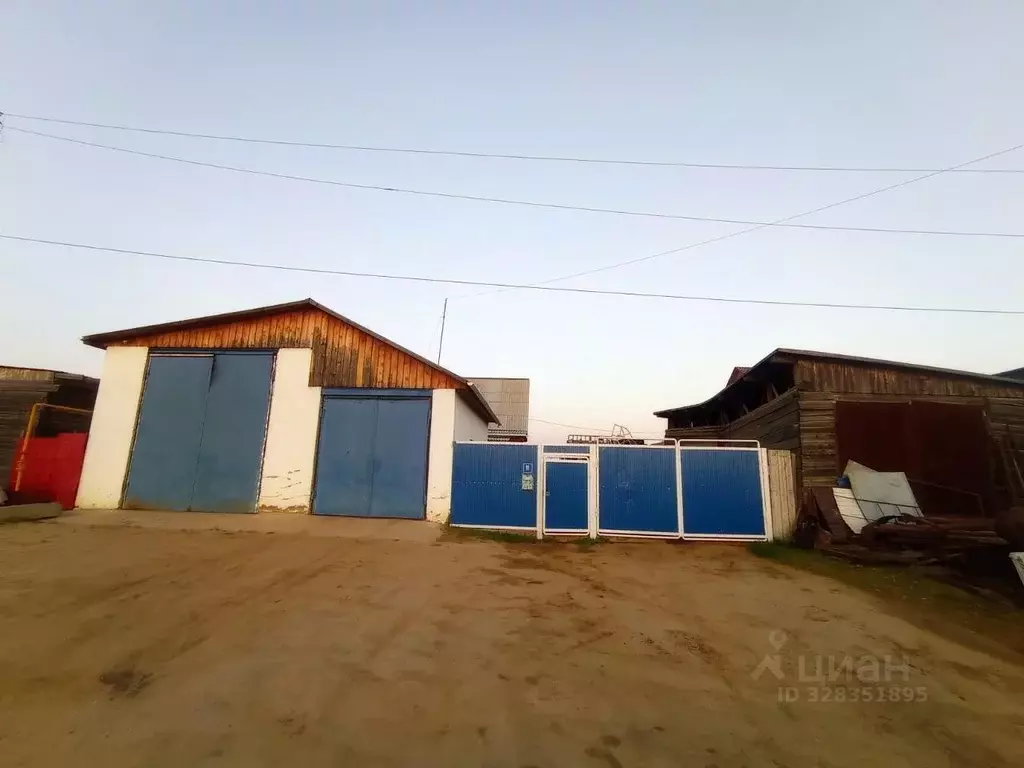 Дом в Саха (Якутия), Якутск ул. Полевая (75 м) - Фото 1