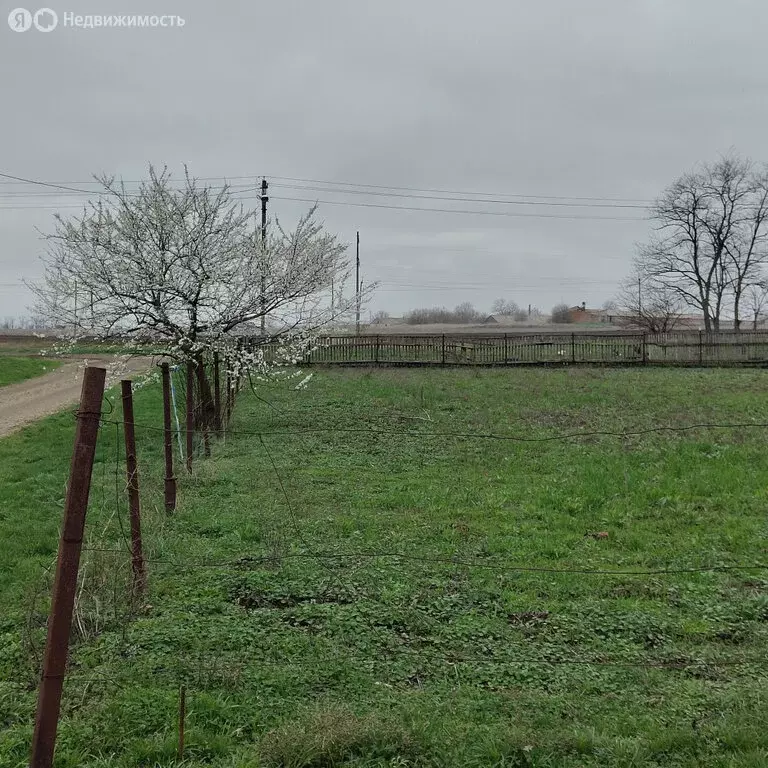Участок в Ейское Укрепление, улица Советов (15 м) - Фото 0