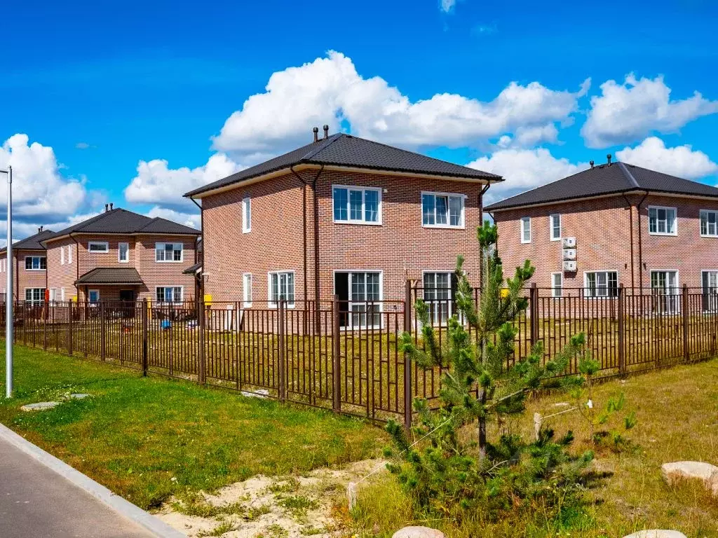 Дом в Ленинградская область, Всеволожский район, Агалатовское с/пос, ... - Фото 1