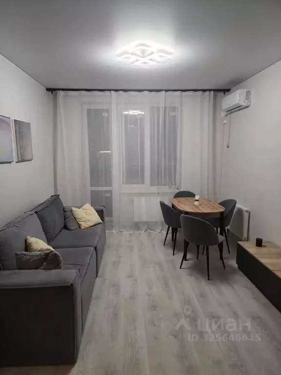 2-к кв. Нижегородская область, Нижний Новгород ул. Александра Хохлова, ... - Фото 2