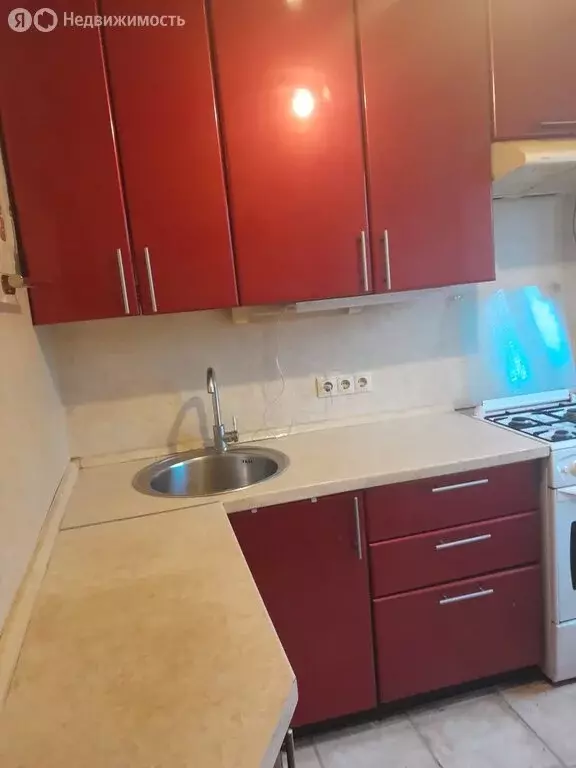 1-комнатная квартира: Красноармейск, улица Морозова, 4 (32 м) - Фото 0