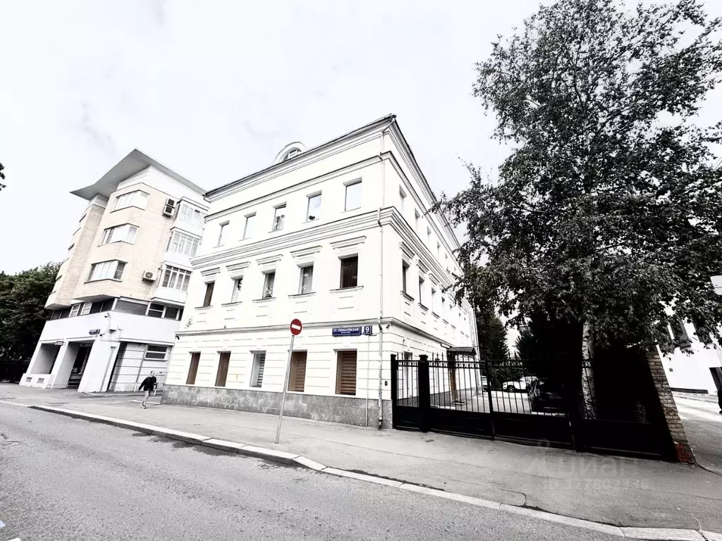 Офис в Москва пер. Старый Толмачевский, 9 (100 м) - Фото 1