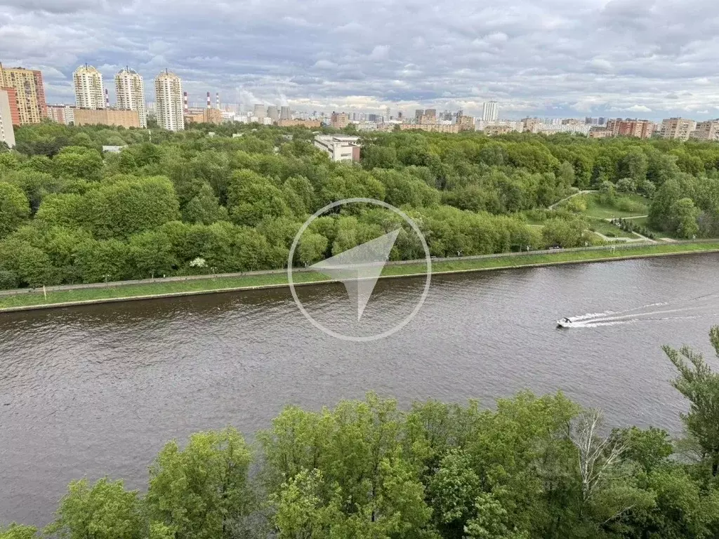 2-к кв. Московская область, Химки ул. Кудрявцева, 15 (85.0 м) - Фото 2