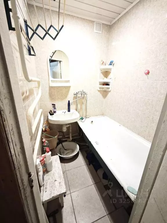 3-к кв. Новгородская область, Старая Русса ул. Крестецкая, 25 (60.0 м) - Фото 1