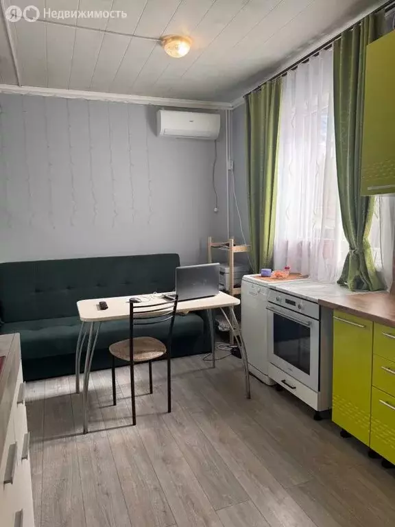 2-комнатная квартира: Евпатория, улица Гоголя, 22 (85 м) - Фото 1