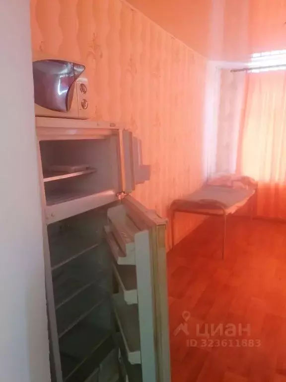 Комната Санкт-Петербург Новгородская ул., 18 (13.0 м) - Фото 1