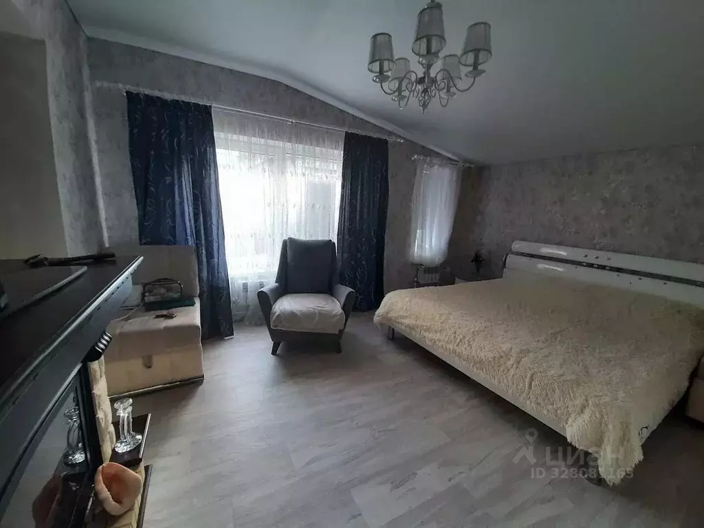 Дом в Севастополь ул. Чехова, 12 (252 м) - Фото 1