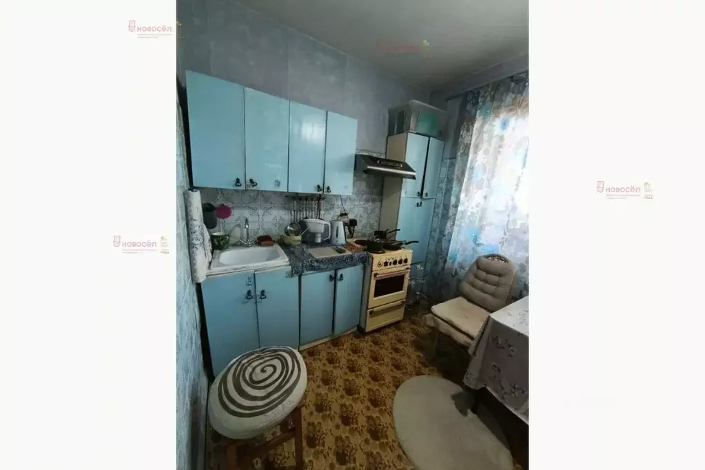 Комната Свердловская область, Екатеринбург ул. Викулова, 65 (12.0 м) - Фото 2