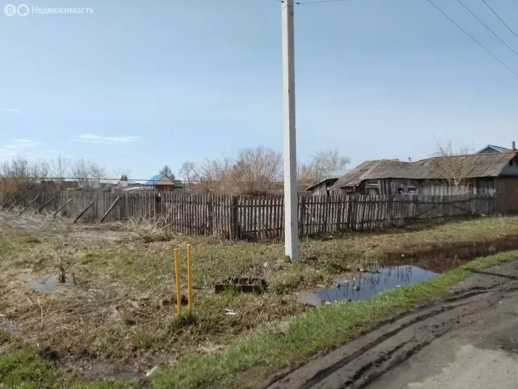 Участок в Тюкалинск, Комсомольский переулок (13 м) - Фото 1