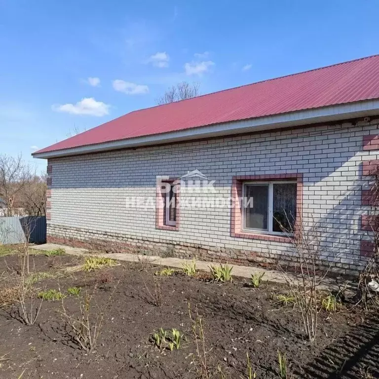 Дом в Саратовская область, Вольск Совхозная ул., 14А (96 м) - Фото 2