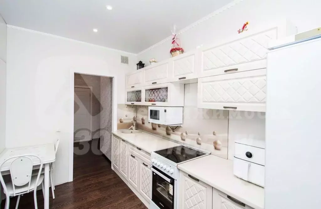 Студия Тюменская область, Тюмень Таврическая ул., 9к5 (28.9 м) - Фото 1