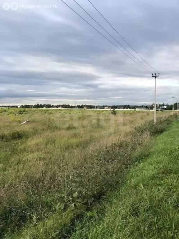 Участок в село Октябрьское, Нагорная улица (10 м) - Фото 1