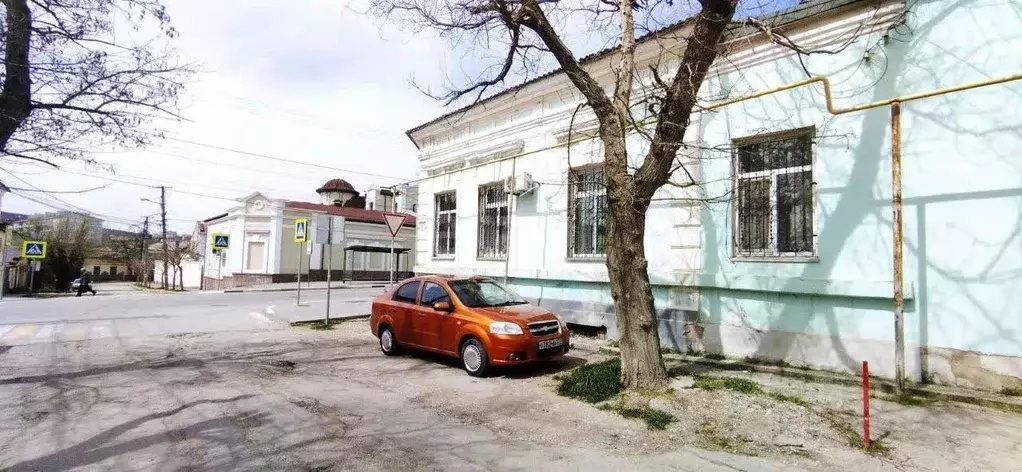 2-к кв. Крым, Феодосия ул. Пушкина, 3 (63.8 м) - Фото 1
