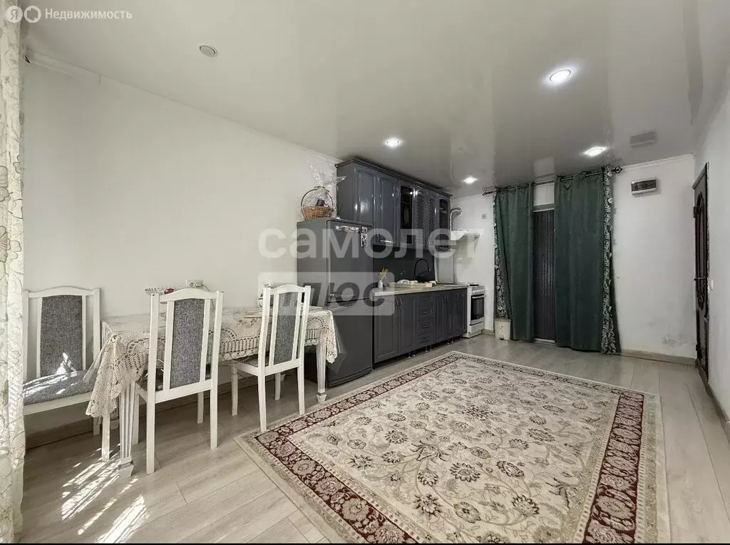 1-комнатная квартира: Махачкала, улица Ирчи Казака, 124Б (32 м) - Фото 2