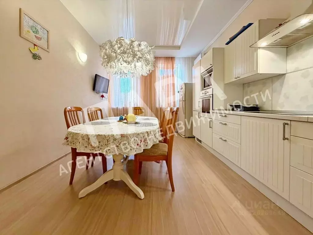 3-к кв. Самарская область, Самара Самарская ул., 161 (118.3 м) - Фото 2