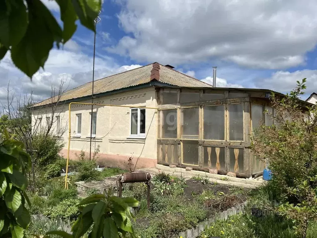 Дом в Тамбовская область, Мордовский муниципальный округ, с. Карпели ... - Фото 1