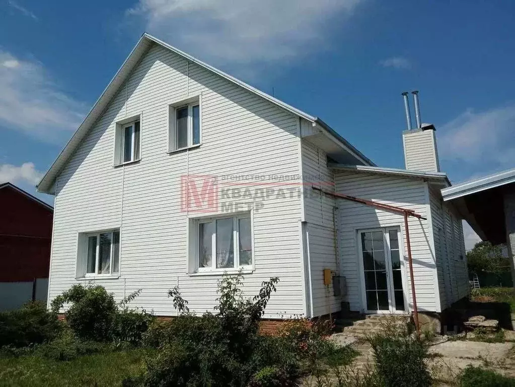 Дом в Белгородская область, Старый Оскол Северный мкр,  (200 м) - Фото 1