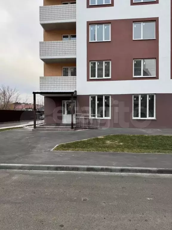 Сдам помещение свободного назначения, 60.8 м - Фото 1