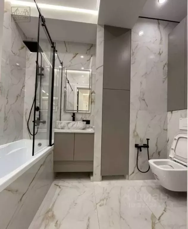 3-к кв. Краснодарский край, Краснодар Российская ул., 138 (68.5 м) - Фото 0