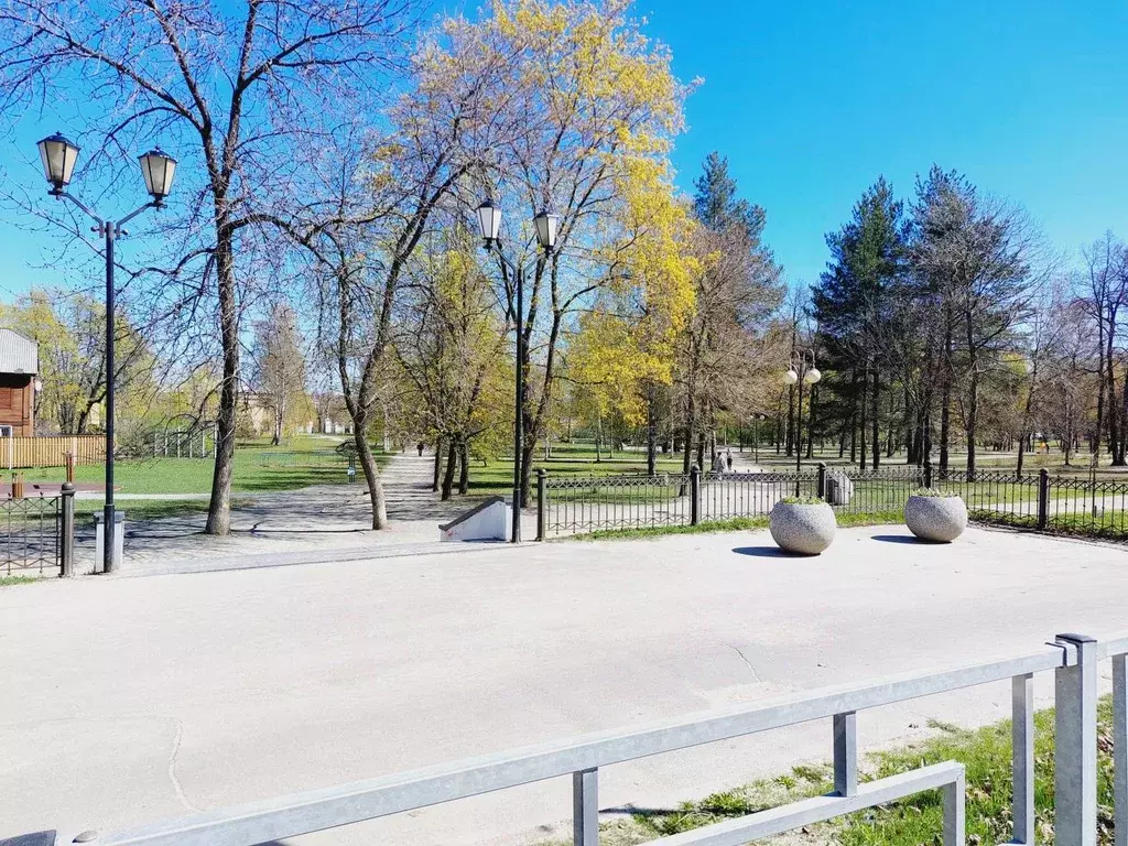 2-к кв. Карелия, Петрозаводск ул. Максима Горького, 1 (52.0 м) - Фото 1