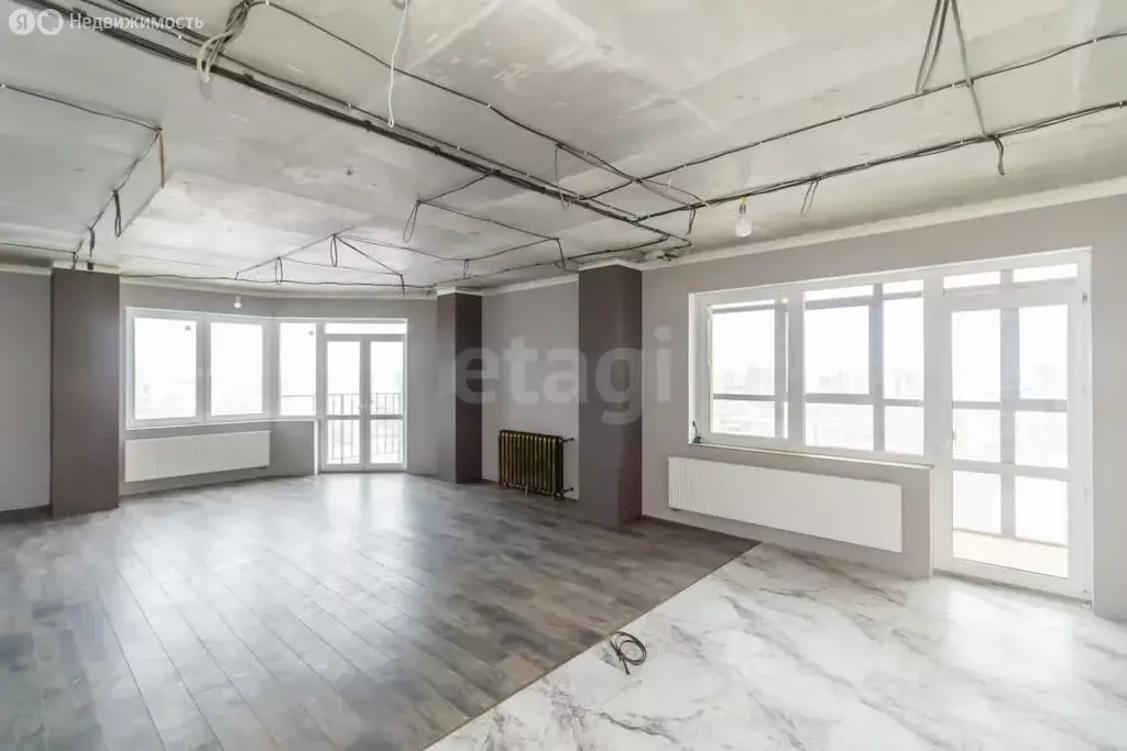 3-комнатная квартира: Челябинск, улица Энтузиастов, 30Б (102.4 м) - Фото 1