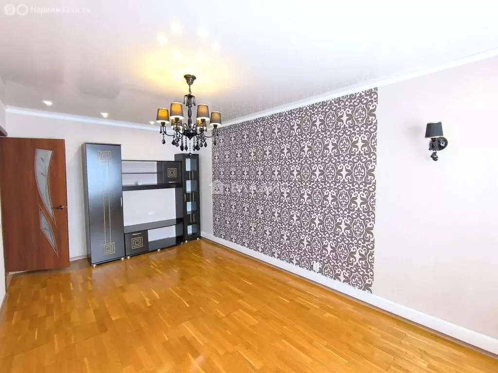 2-комнатная квартира: посёлок Красная Горбатка, Красноармейская улица, ... - Фото 2