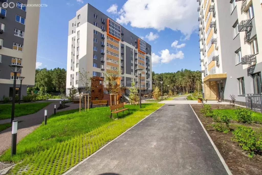 Квартира-студия: Тюмень, Героев Сталинградской битвы, 11 (25.4 м) - Фото 1