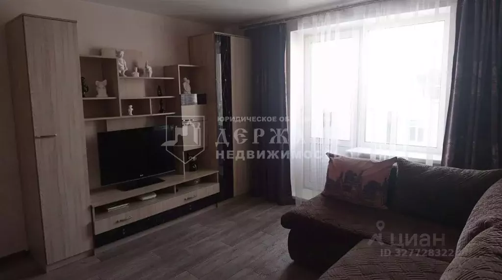 1-к кв. Кемеровская область, Топки Солнечный мкр, 19 (27.7 м) - Фото 1