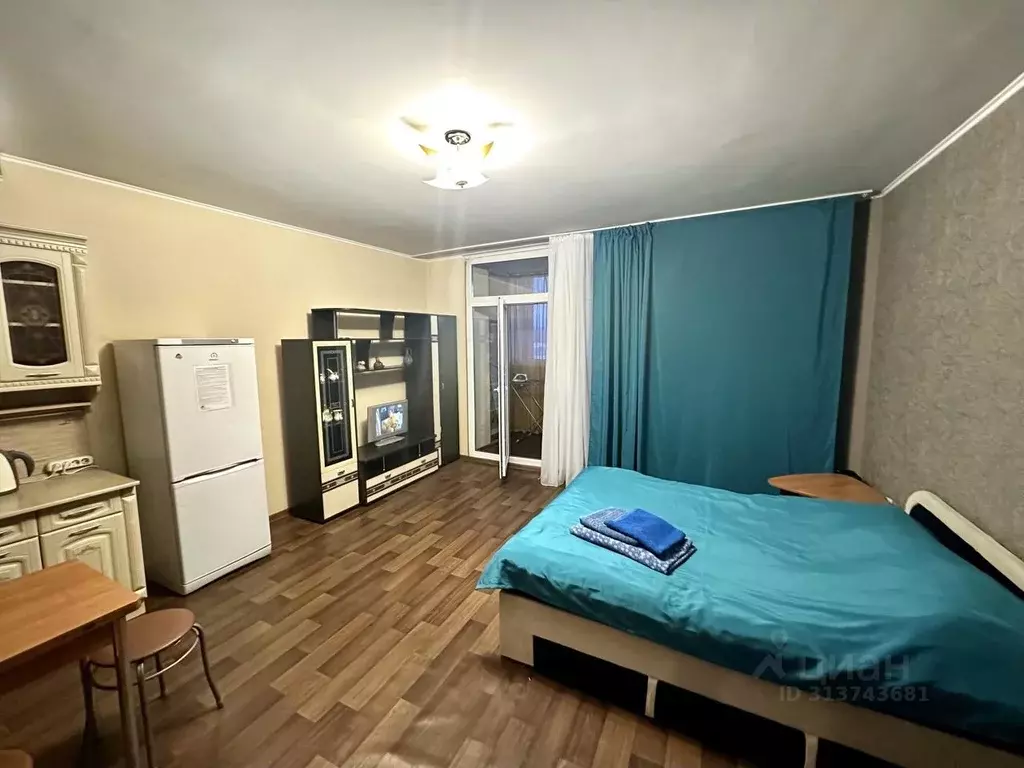 1-к кв. Тюменская область, Тюмень ул. 50 лет ВЛКСМ, 13к1 (36.0 м) - Фото 0