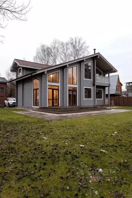 Дом в Московская область, Королев Болшево мкр, ул. Остужева (280 м) - Фото 1