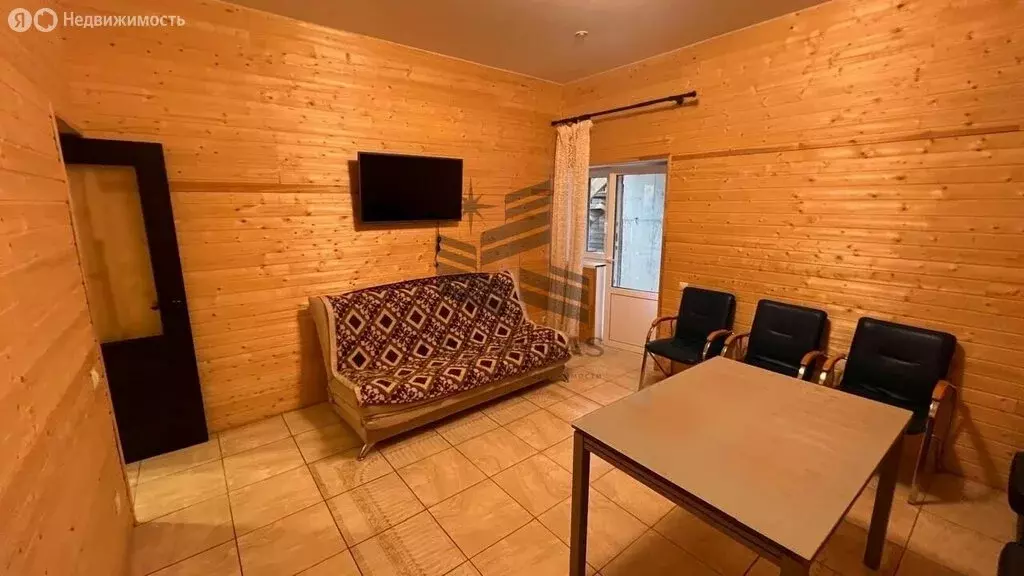 Дом в посёлок Стрельна, Нагорная улица, 11 (350 м) - Фото 0