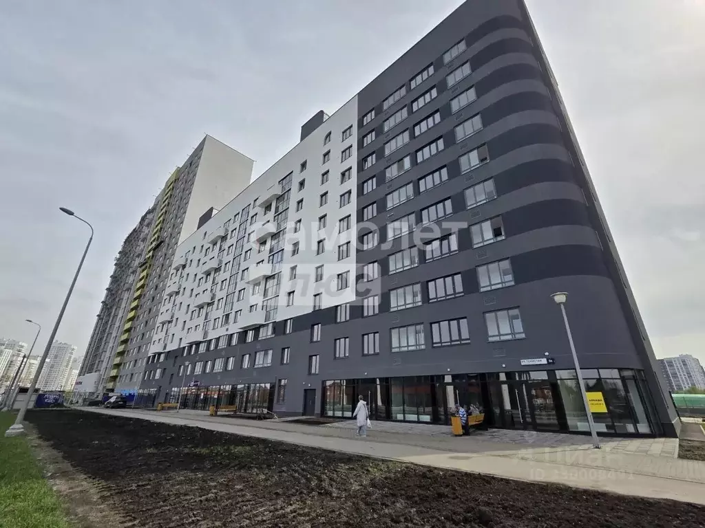 2-к кв. Свердловская область, Екатеринбург ул. Тенистая, 8В (49.8 м) - Фото 1