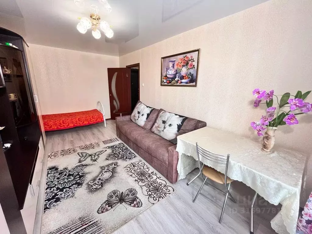 1-к кв. Ленинградская область, Волхов ул. Володарского, 7 (57.0 м) - Фото 0