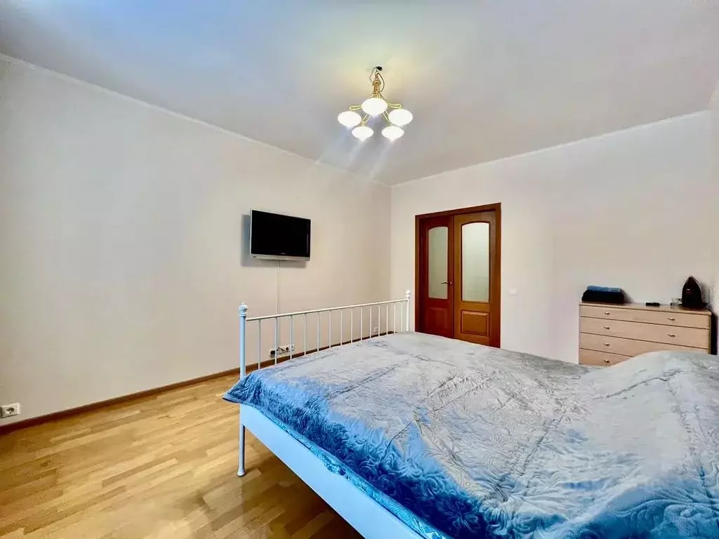 2-к кв. Татарстан, Казань ул. Сибгата Хакима, 31 (65.0 м) - Фото 1