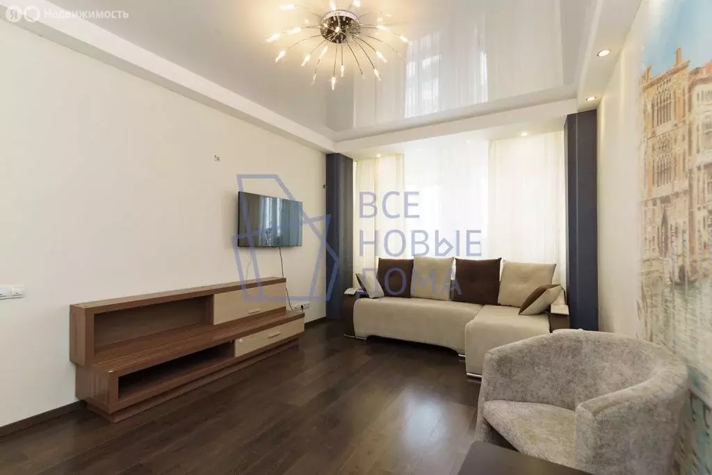 2-комнатная квартира: Новосибирск, улица Адриена Лежена, 17 (70 м) - Фото 1