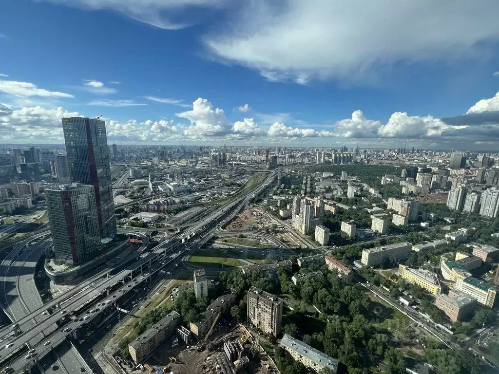 2-к кв. Москва 1-й Красногвардейский проезд, 22с2 (81.5 м) - Фото 1