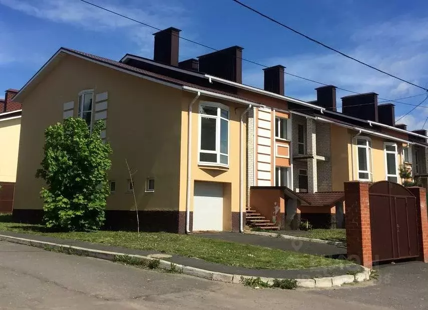 Таунхаус в Орловская область, Орел Выставочная ул. (270 м) - Фото 1