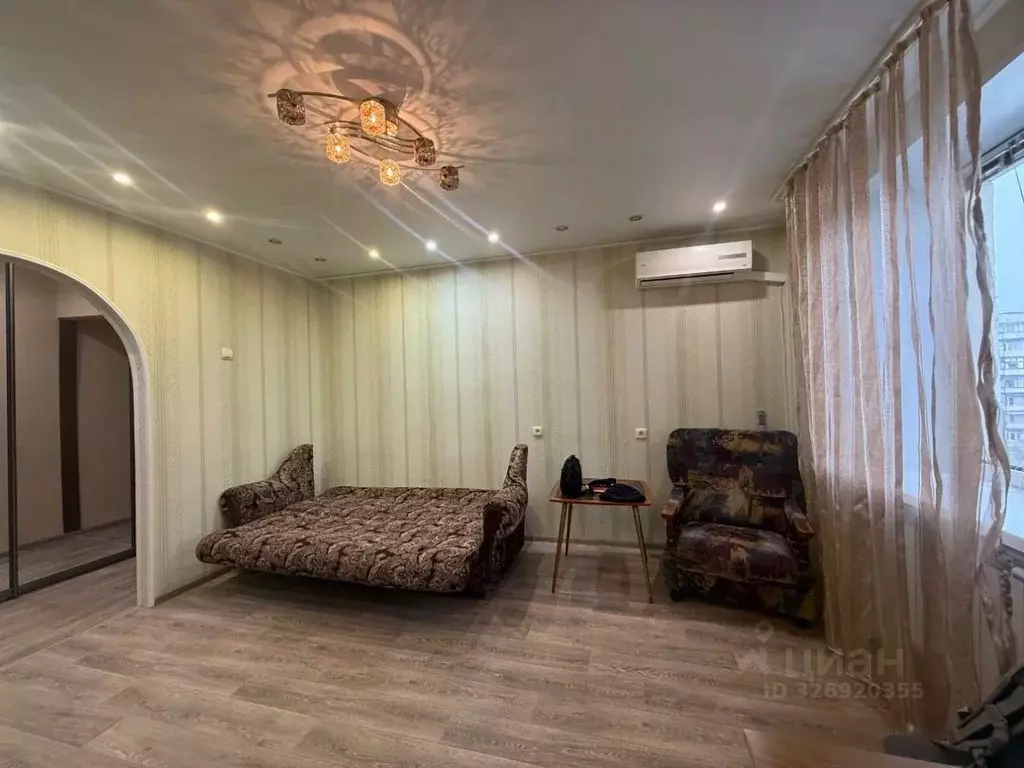 3-к кв. Волгоградская область, Волгоград ул. Грамши, 49 (59.2 м) - Фото 1