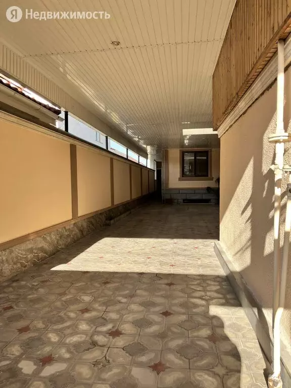 Дом в Нальчик, улица Кешокова, 32 (350 м) - Фото 0