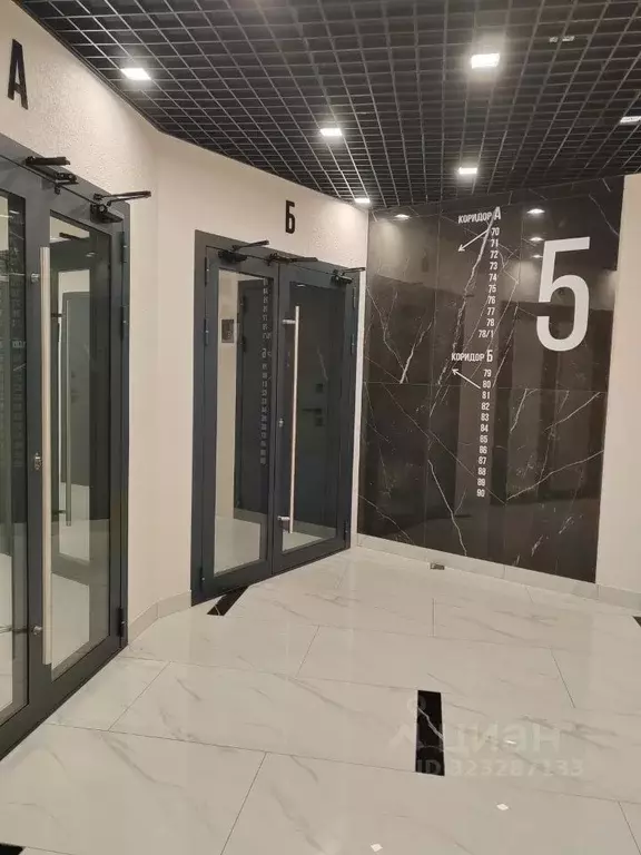 Студия Новосибирская область, Новосибирск ул. Ленина, 85 (18.0 м) - Фото 2