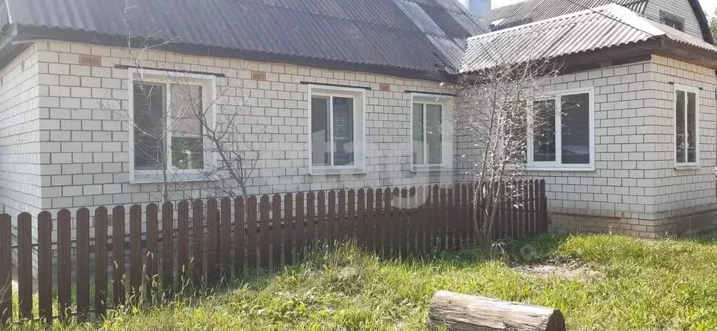 Дом в Брянская область, Дятьково ул. Крылова (77 м) - Фото 1