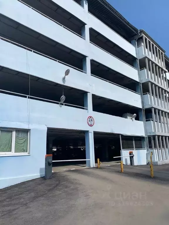 Гараж в Москва ул. Маршала Савицкого, 4 (14 м) - Фото 0