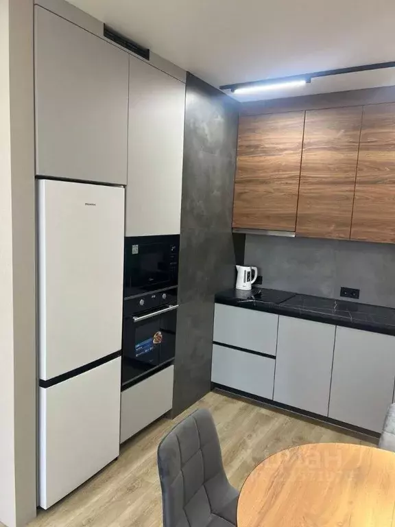 2-к кв. Иркутская область, Иркутск ул. Юрия Левитанского, 8 (53.0 м) - Фото 2