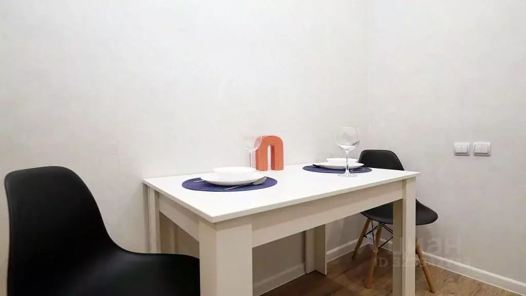 1-к кв. Татарстан, Казань Бирюзовая ул., 1 (30.0 м) - Фото 1