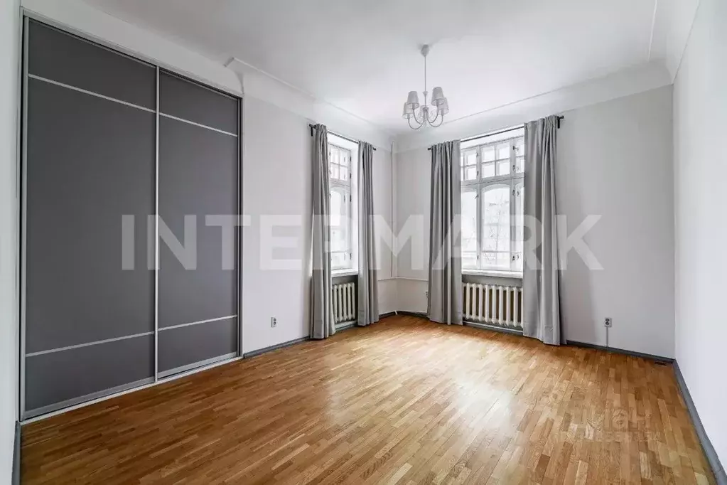 5-к кв. Москва пер. Колокольников, 10 (134.0 м) - Фото 1