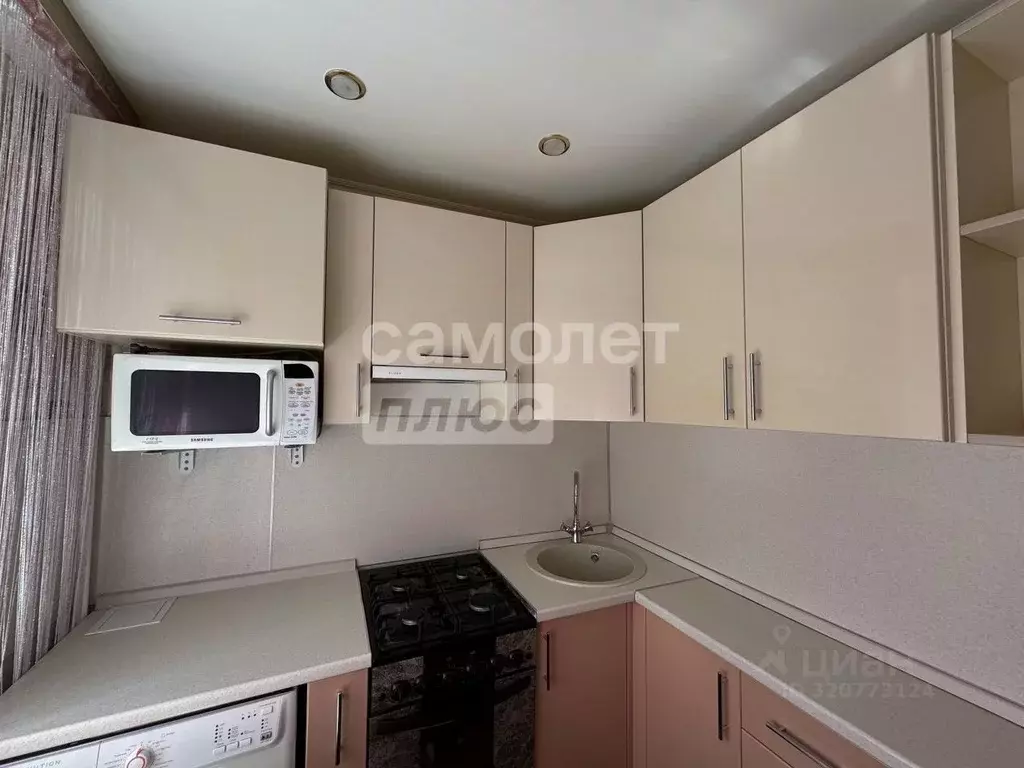 2-к кв. Брянская область, Дятьково 12-й мкр, 1 (43.7 м) - Фото 1