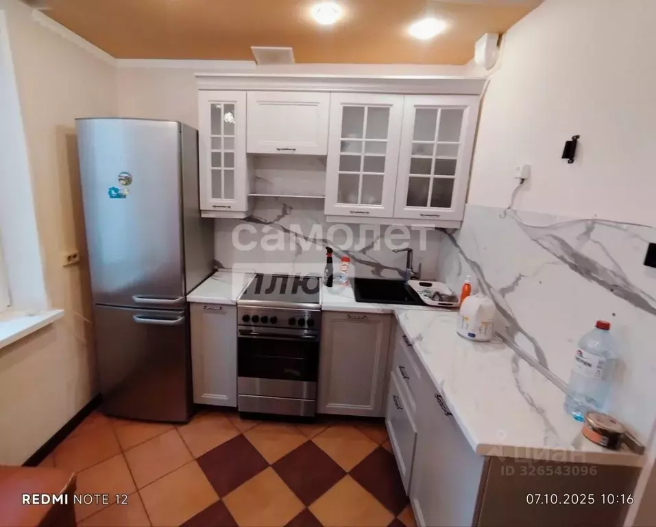 1-к кв. Челябинская область, Челябинск ул. Южный Бульвар, 11 (35.0 м) - Фото 1