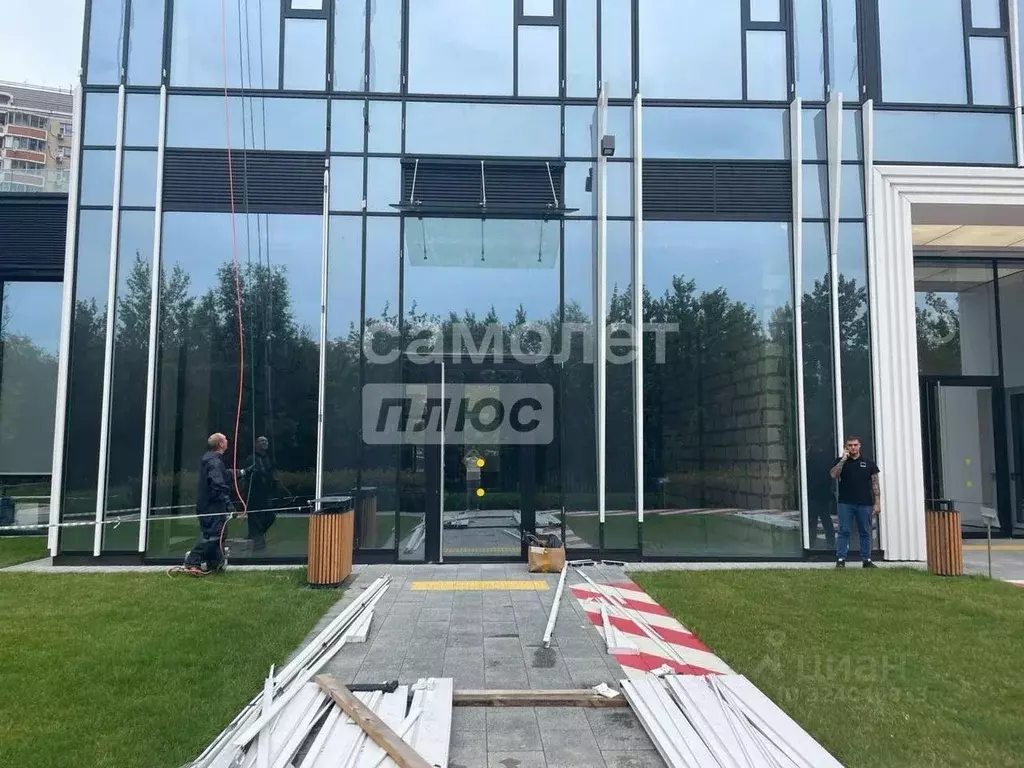 Помещение свободного назначения в Москва Озерная ул., 1к2/4 (194 м) - Фото 1