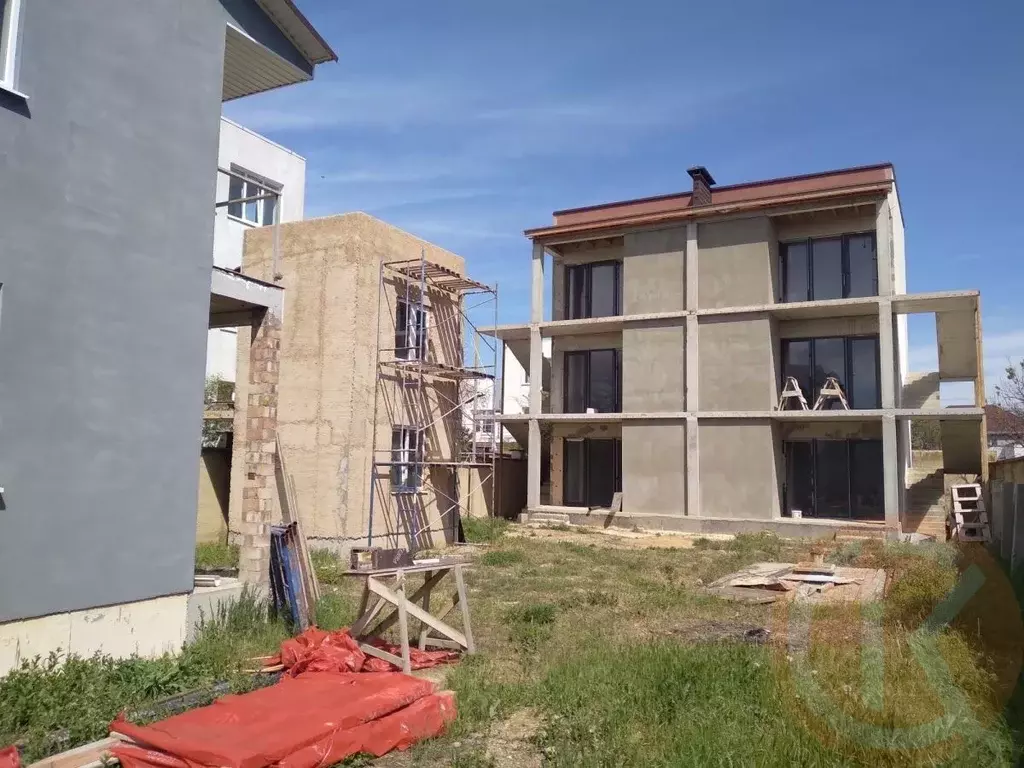 Дом в Крым, Сакский район, Уютненское с/пос, Прибой-2 садовое ... - Фото 1